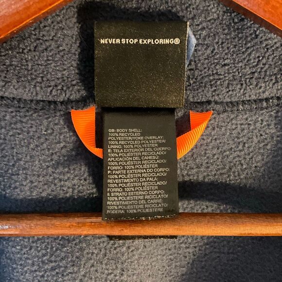 North Face Blue and Orange Full Zip Fleece Jacket, Medium. Gorpcore - Picture 3 of 13